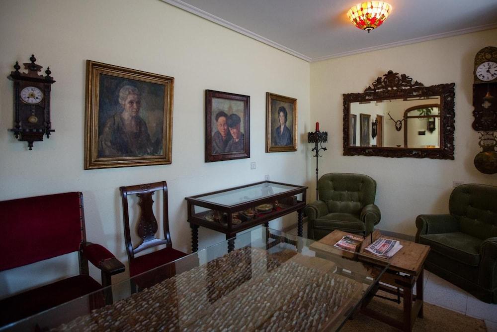 Hotel Los Perales Пуэбла-де-Санабриа Экстерьер фото