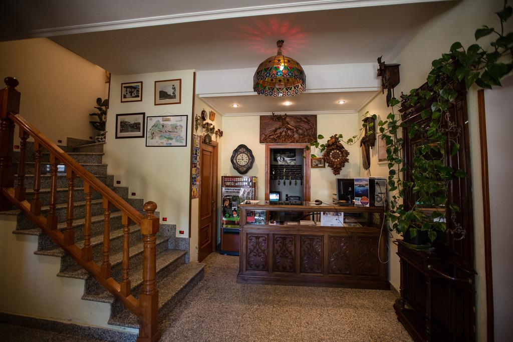 Hotel Los Perales Пуэбла-де-Санабриа Экстерьер фото