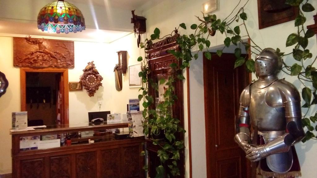 Hotel Los Perales Пуэбла-де-Санабриа Экстерьер фото